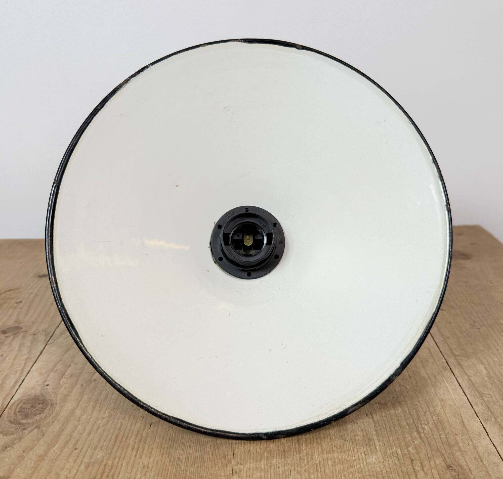 Industrial Green Enamel Military Pendant Lamp with Cast Aluminium Top, 1960