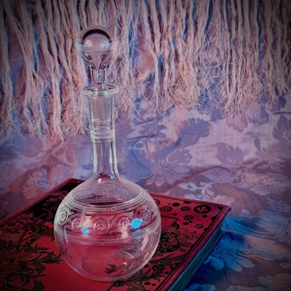 Carafe en cristal Baccarat   Modèle Athénienne   Style Art Nouveau