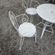 Salon de jardin en fer forgé , 1 table + 3 fauteuils