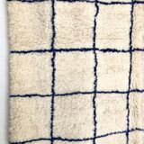 Moroccan Berber carpet Beni Ouarain with largeelle blue checkered 3.08x2m