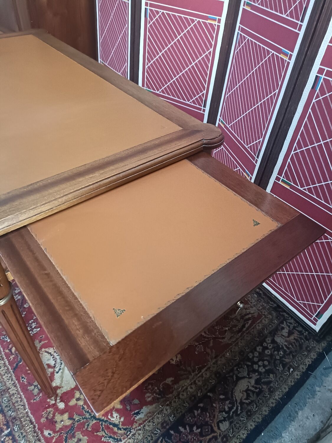 Louis XVI style desk, leather top, 3 drawers and writing tablets