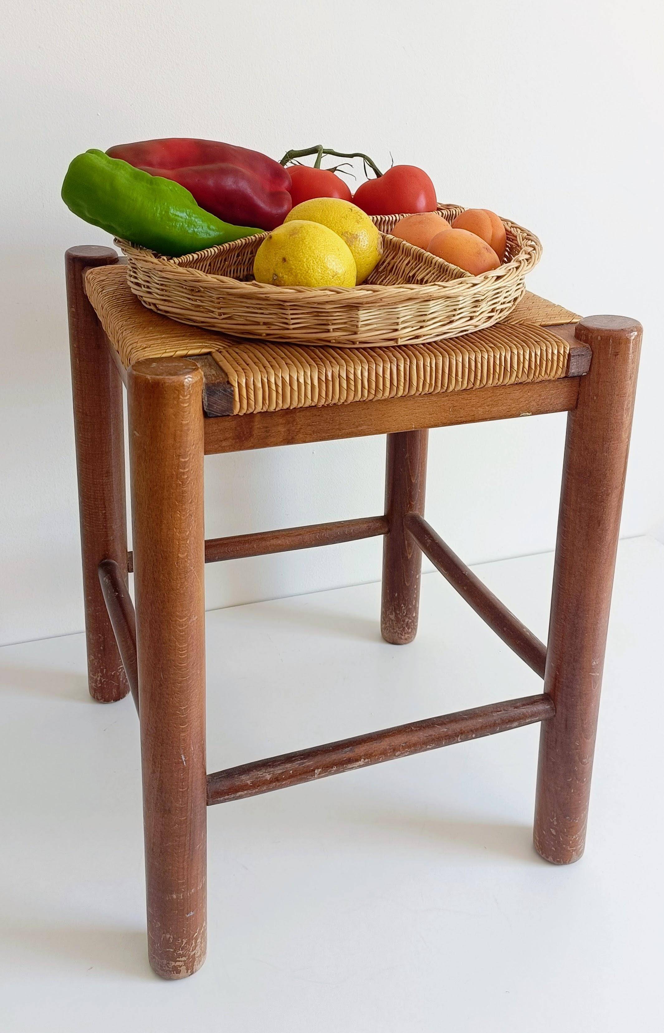 Rustic French Provence Wicker Basket Centerpiece / Vide-Poche – Mid 20th Century