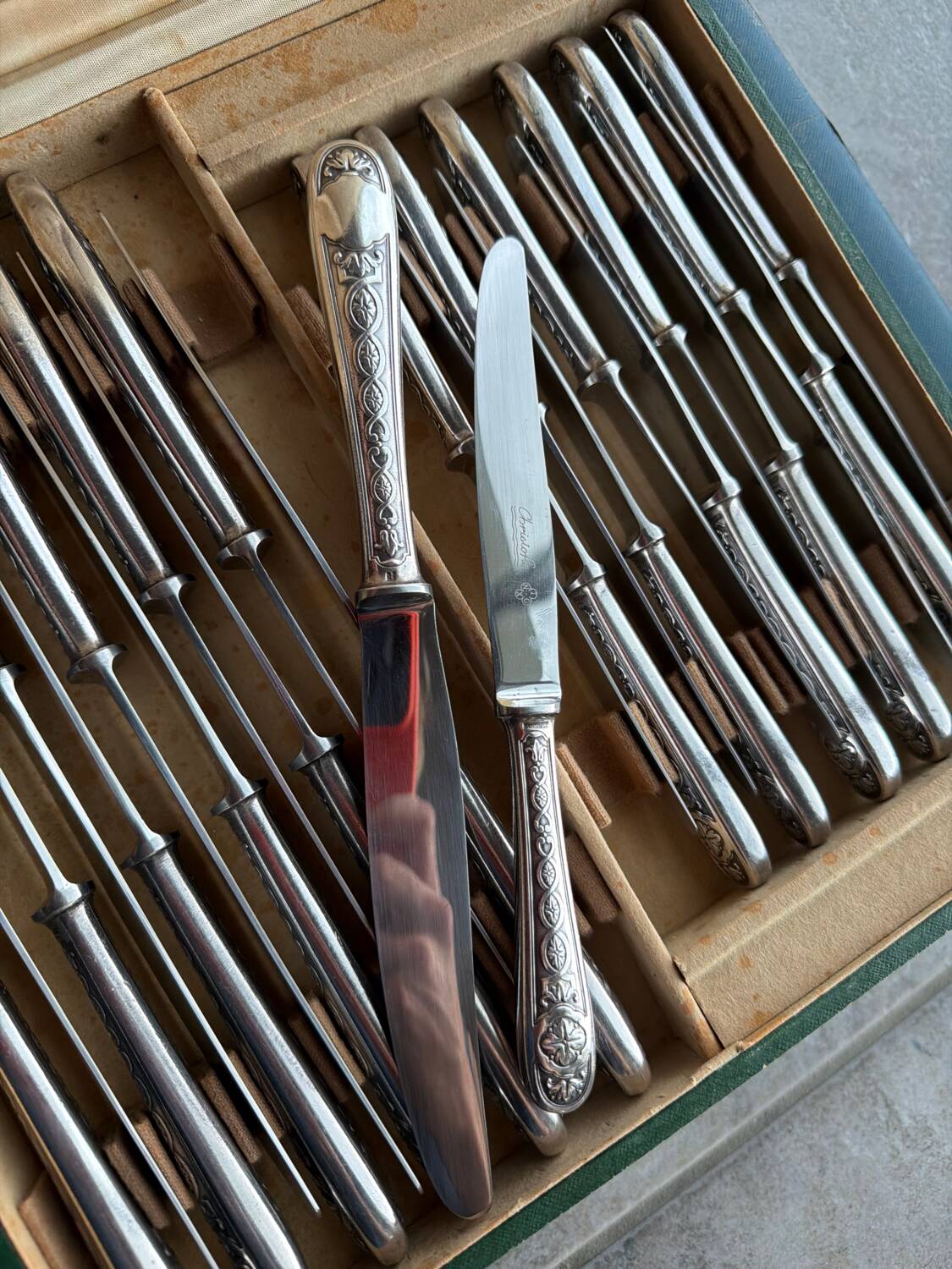 Ménagère Christofle 61 pièces