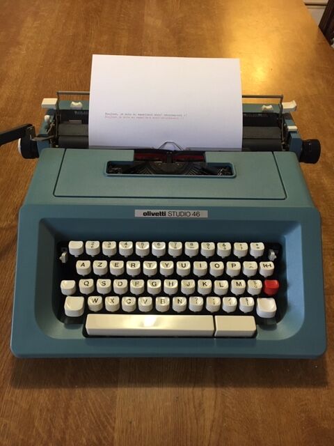 Olivetti typewriter, model Studio 46