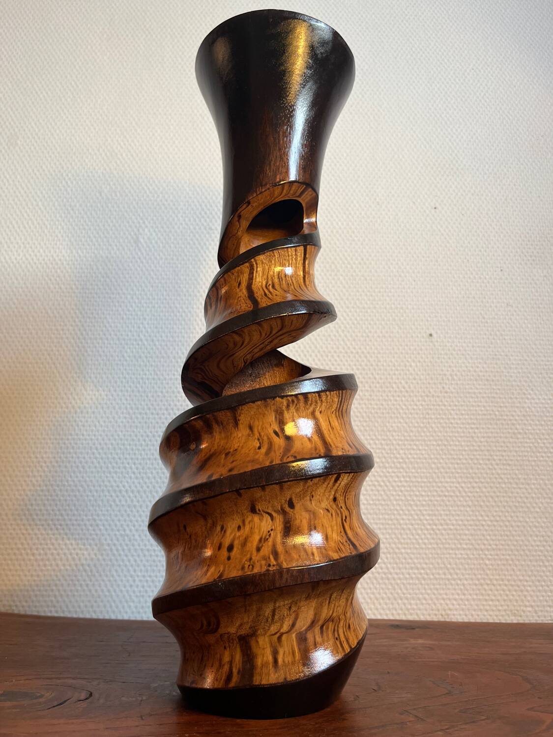 Carved mango wood vase