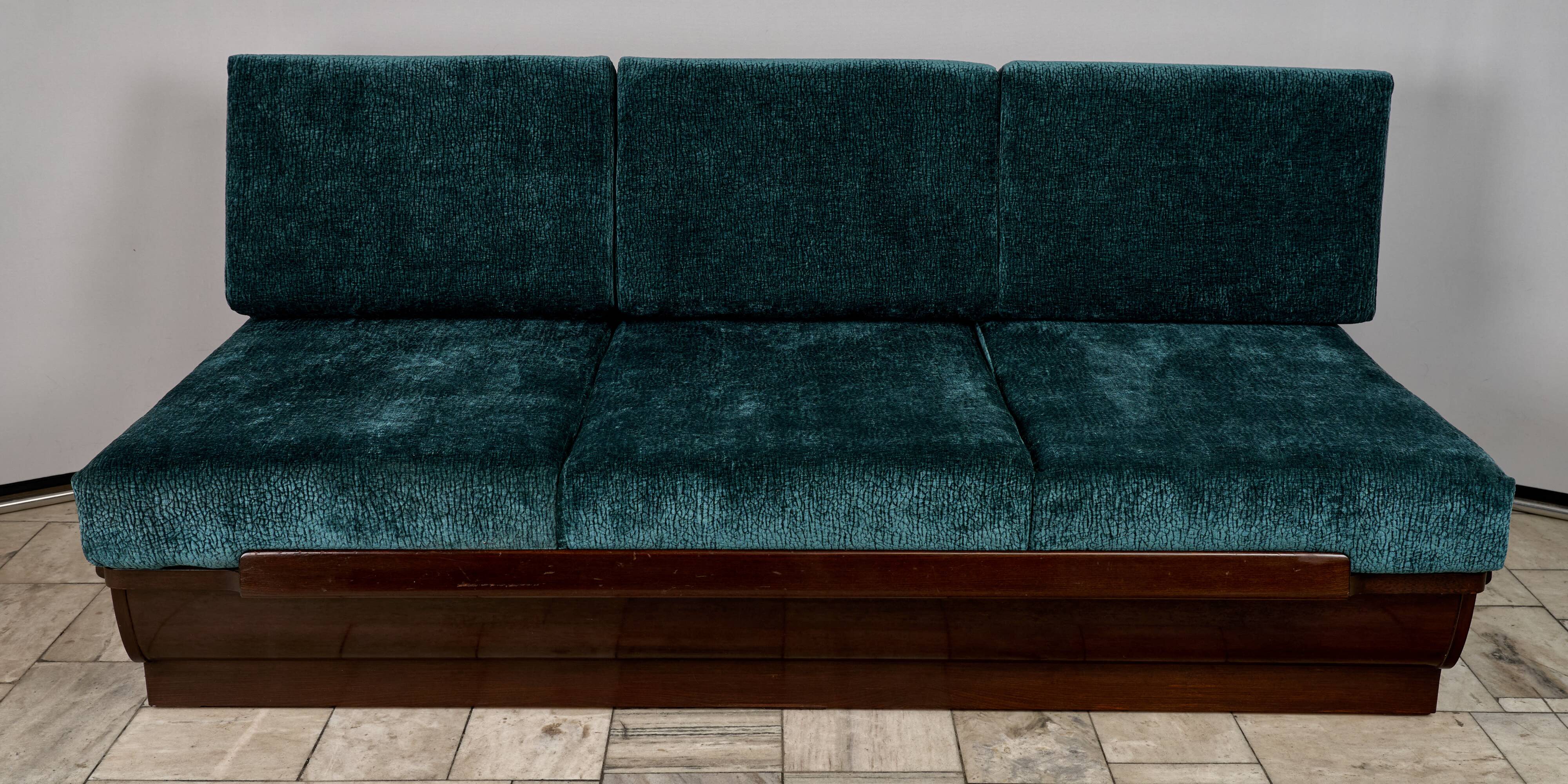 Art Déco sofabed by Jindřich Halabala for UP Závody, 1950s, Czechoslovakia