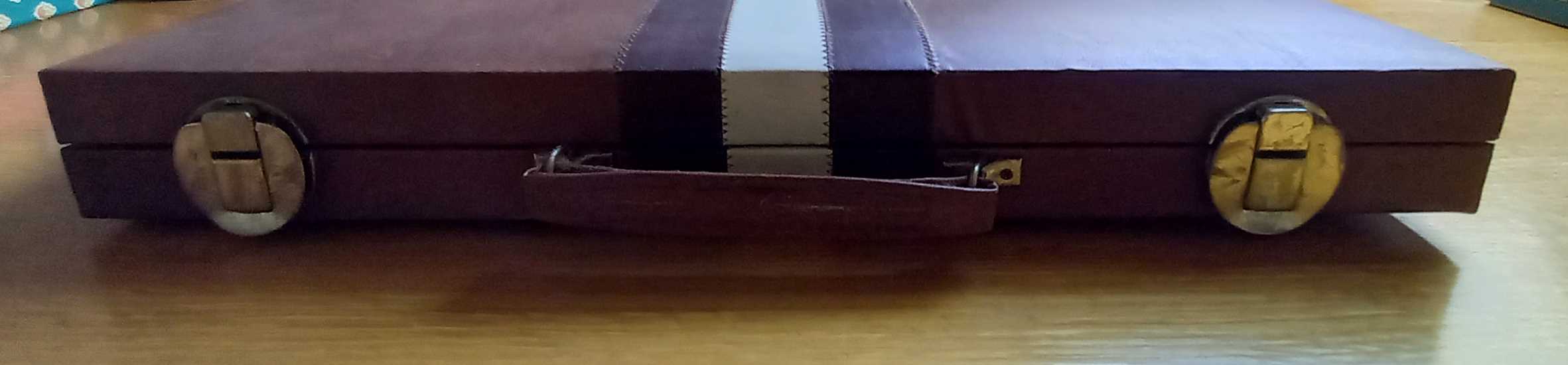 Vintage Foldable Backgammon Case / Game Box