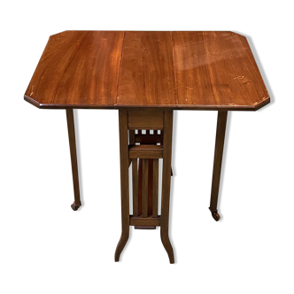 English mahogany folding table