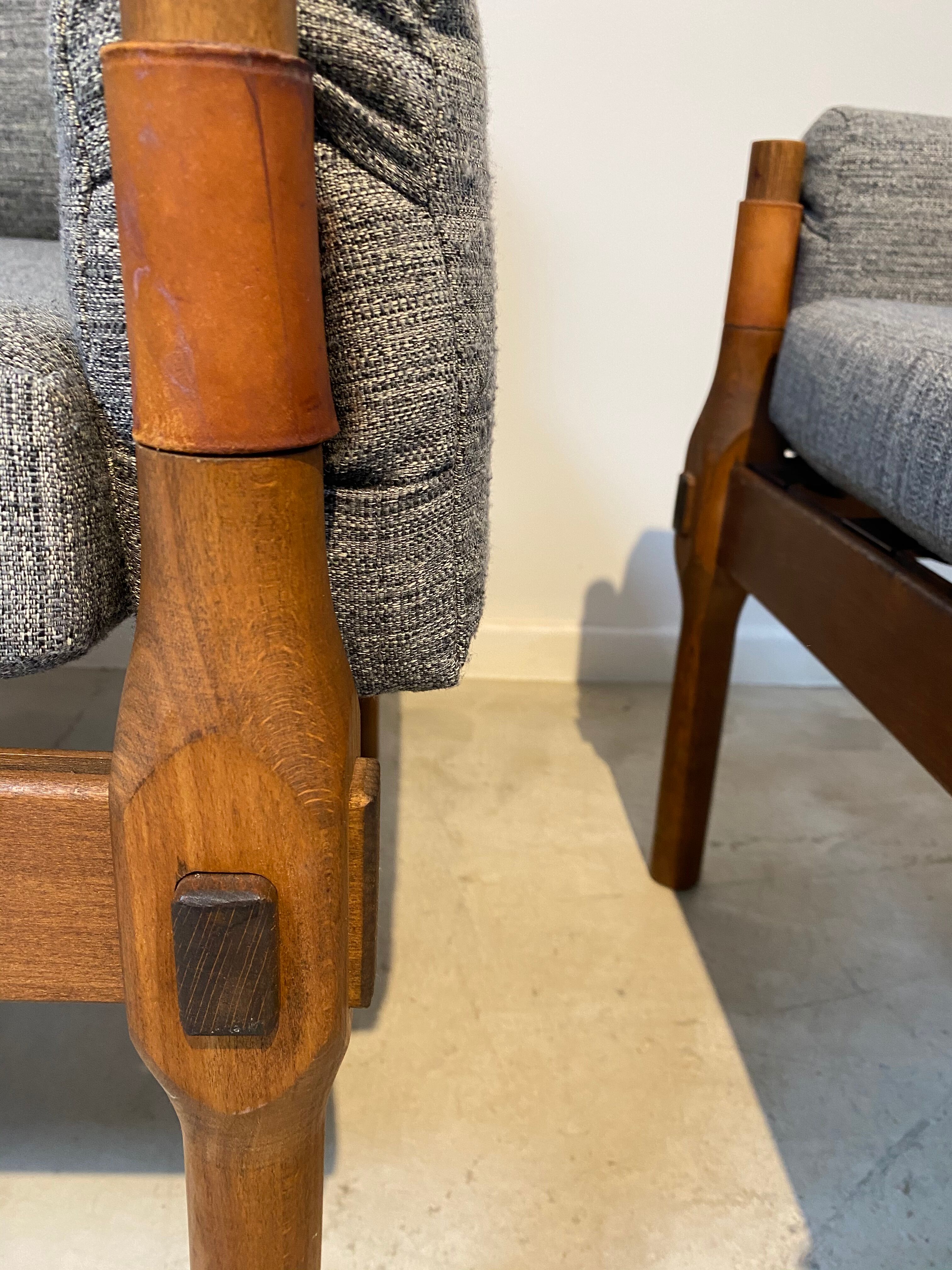 Pair of scandinavian armchairs