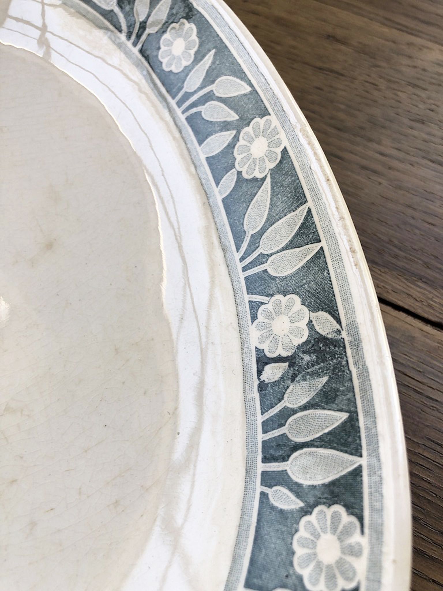 Ravier ceramic flowered Creil and Montereau