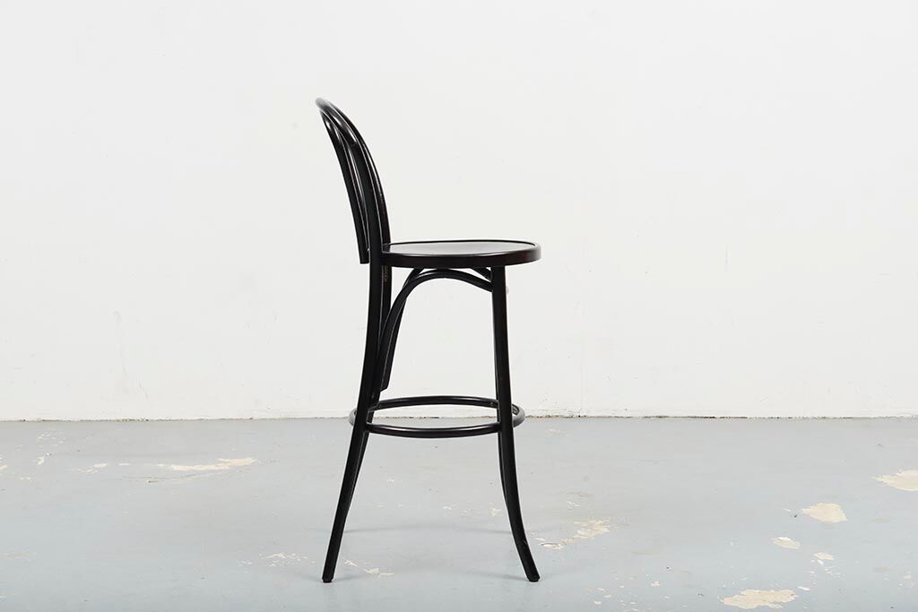Black high chair