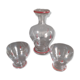 Decanters and its 2 glasses