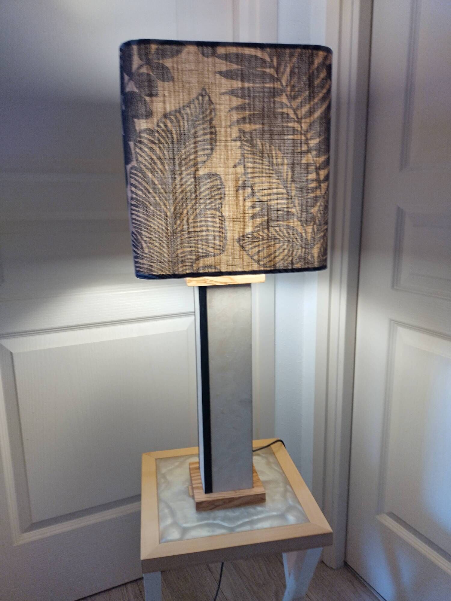 Contemporary lamp