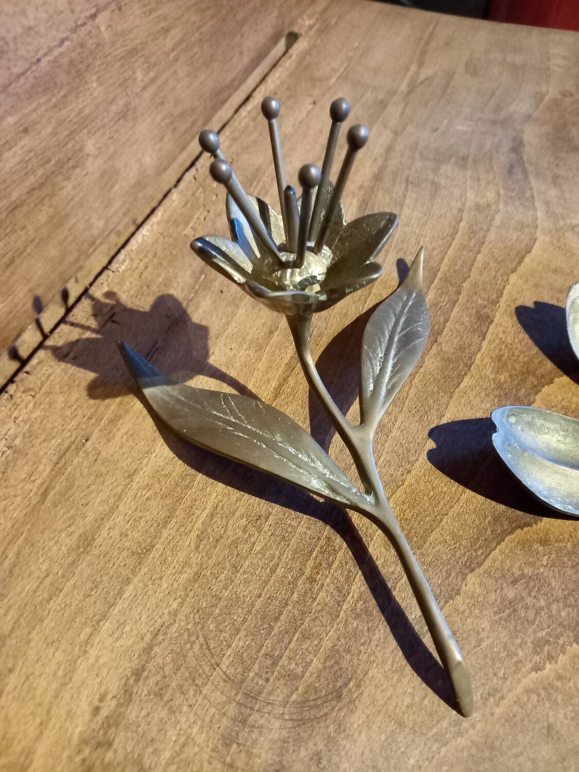 Vintage flower ashtray