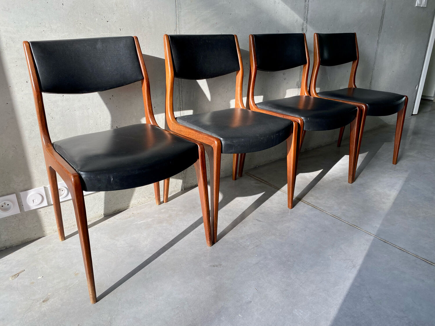 4 scandinavian teak chairs
