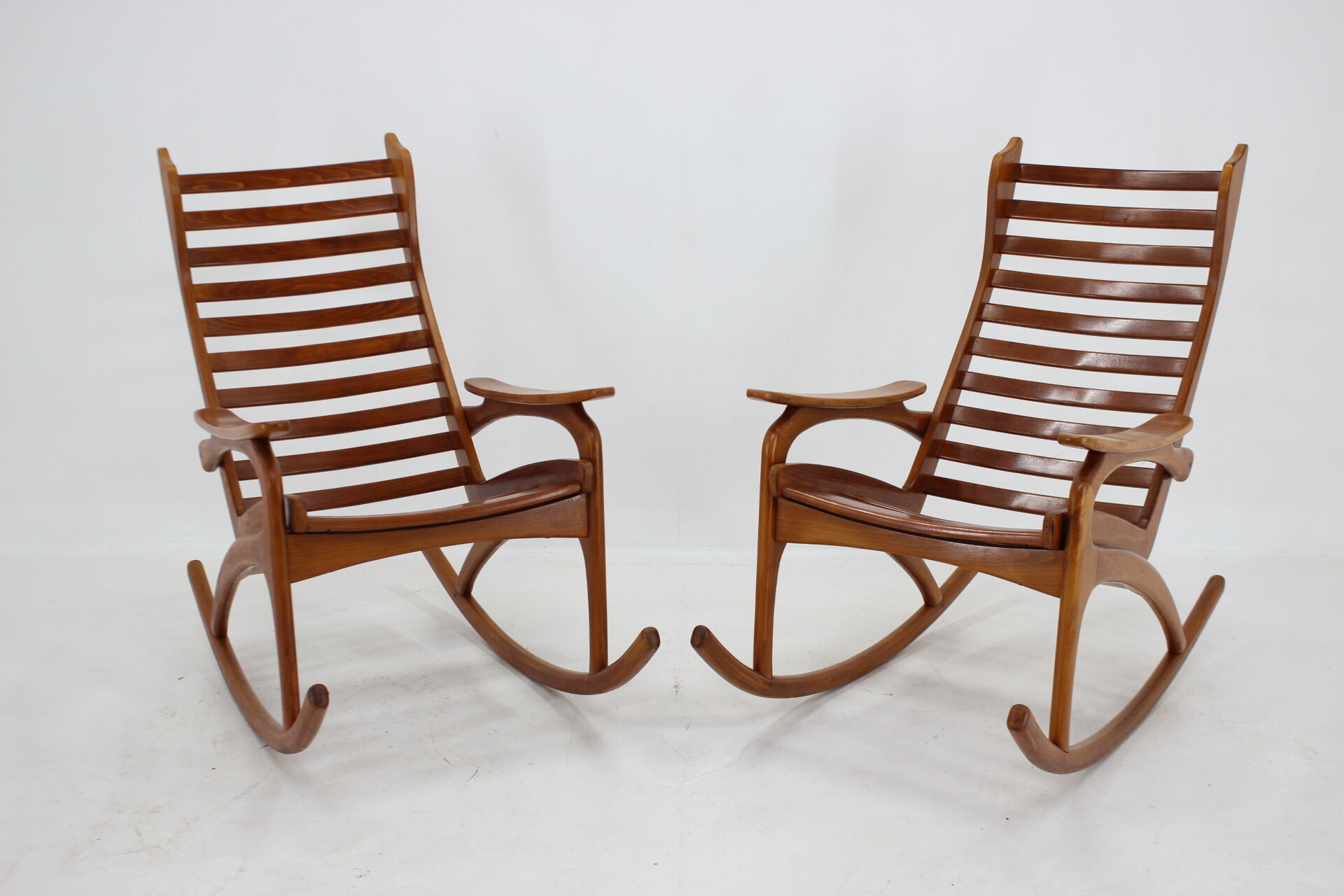 1960s pair of beech rocking chairs by uluv, czechoslovakia
