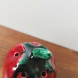 Salt shaker and pepper vintage ceramic slurry vegetables