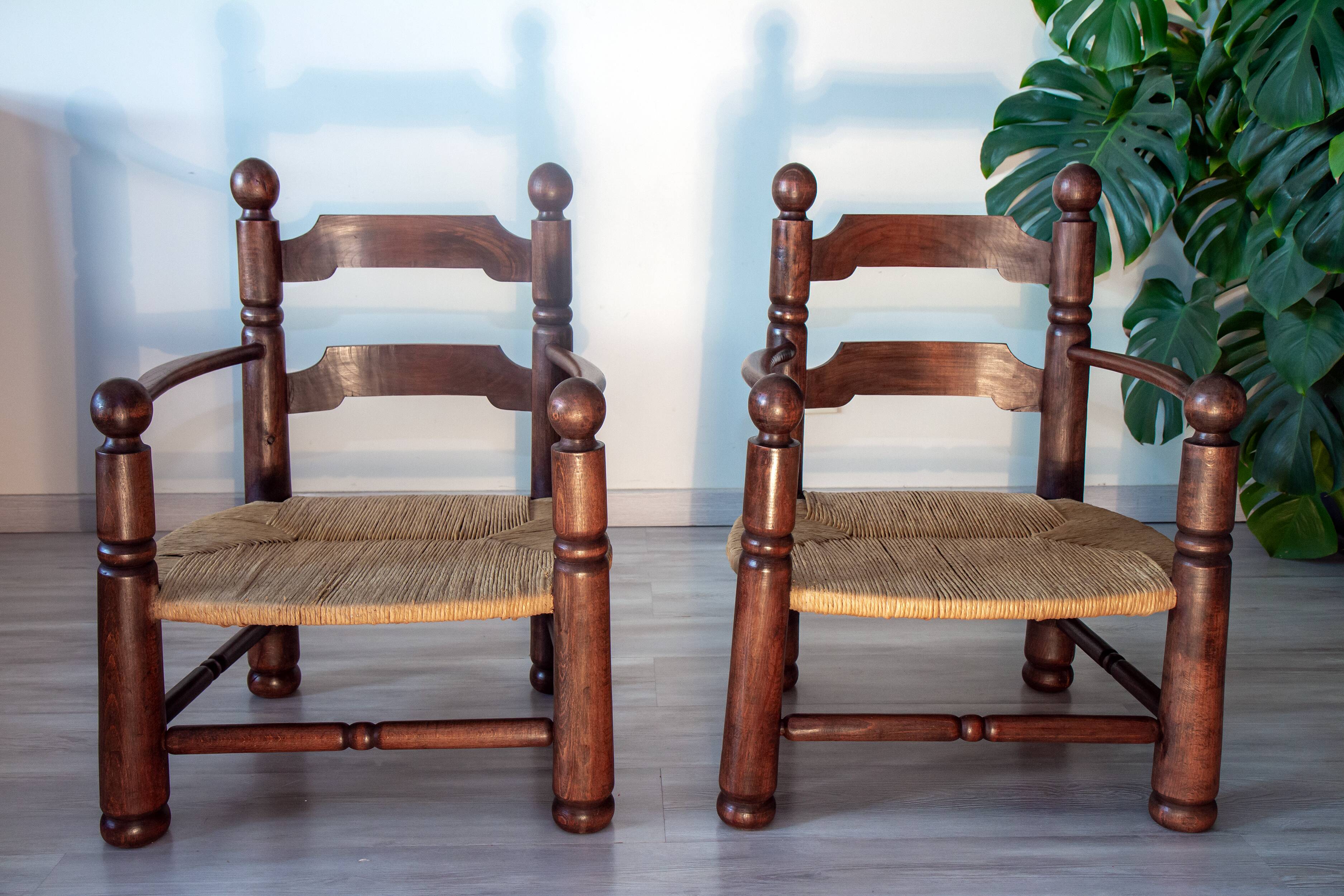 Oak and rush armchair, brutalist style, Charles Dudouyt, 1940s