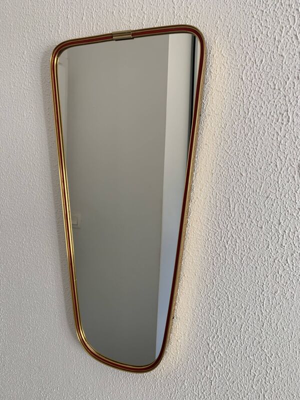 Miroir vintage 1960 rétroviseur asymétrique forme libre doré rouge - 71 x 3