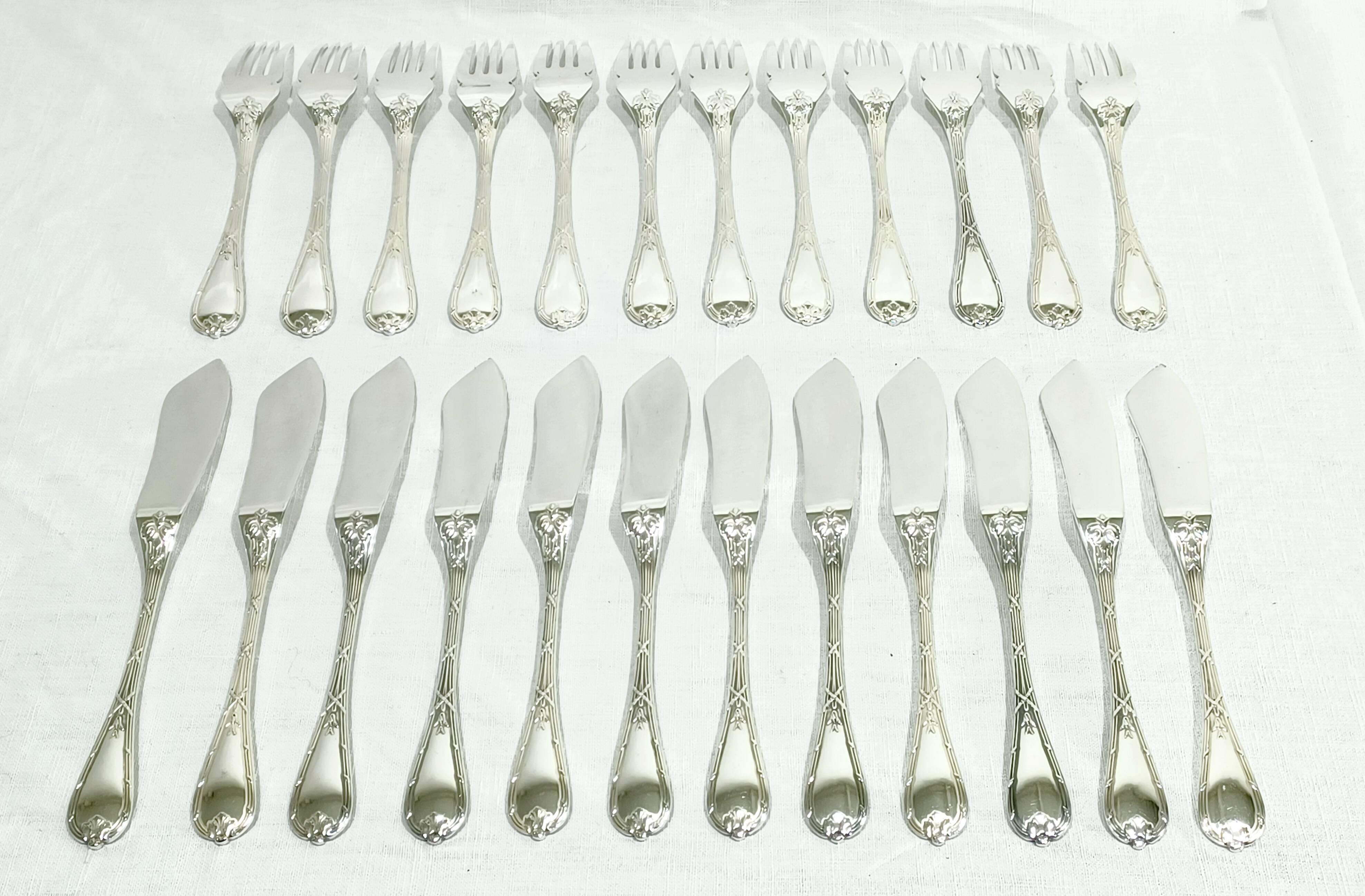 Christofle – 12-piece silver-plated fish cutlery set