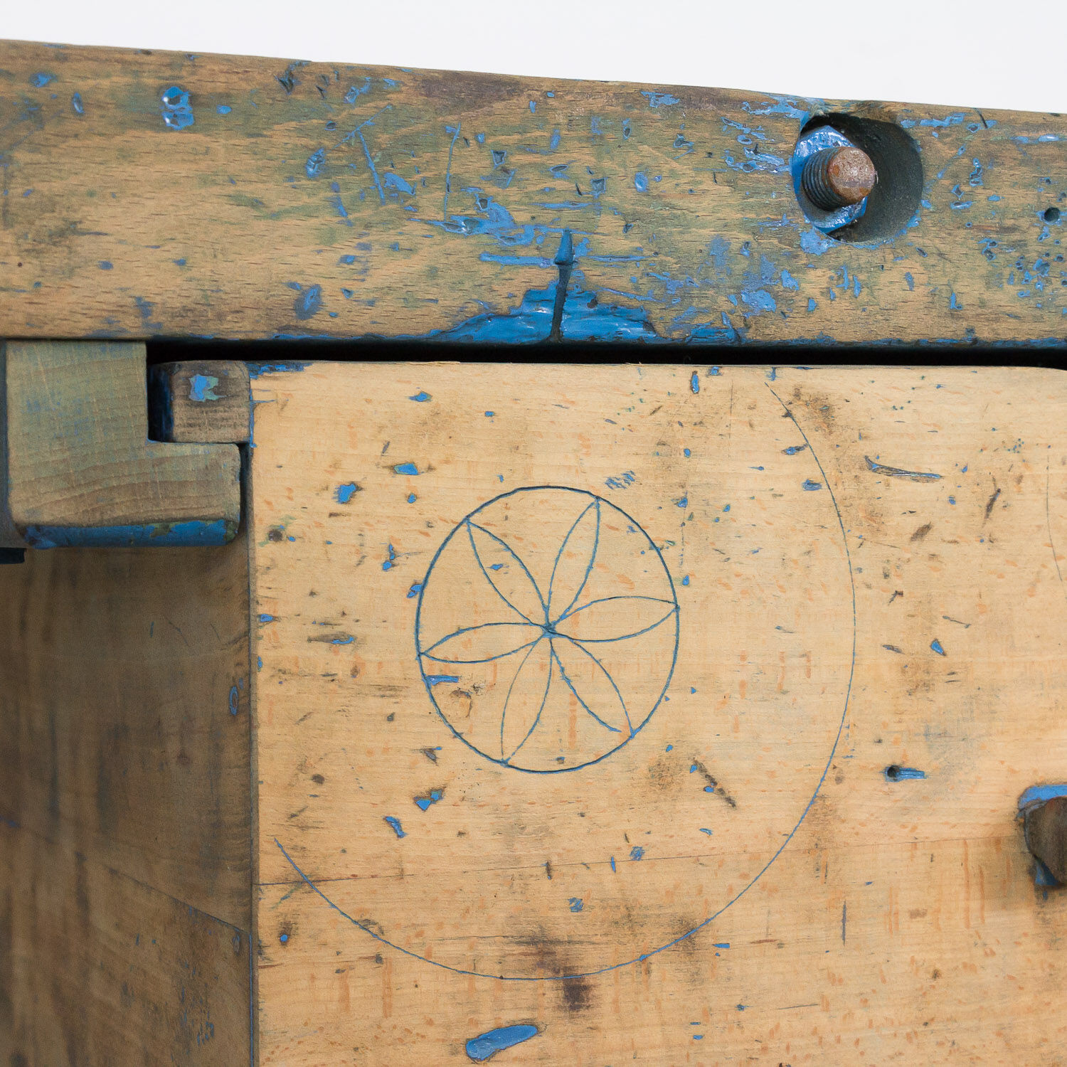 Industrial workbench