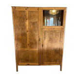 Armoire parisienne