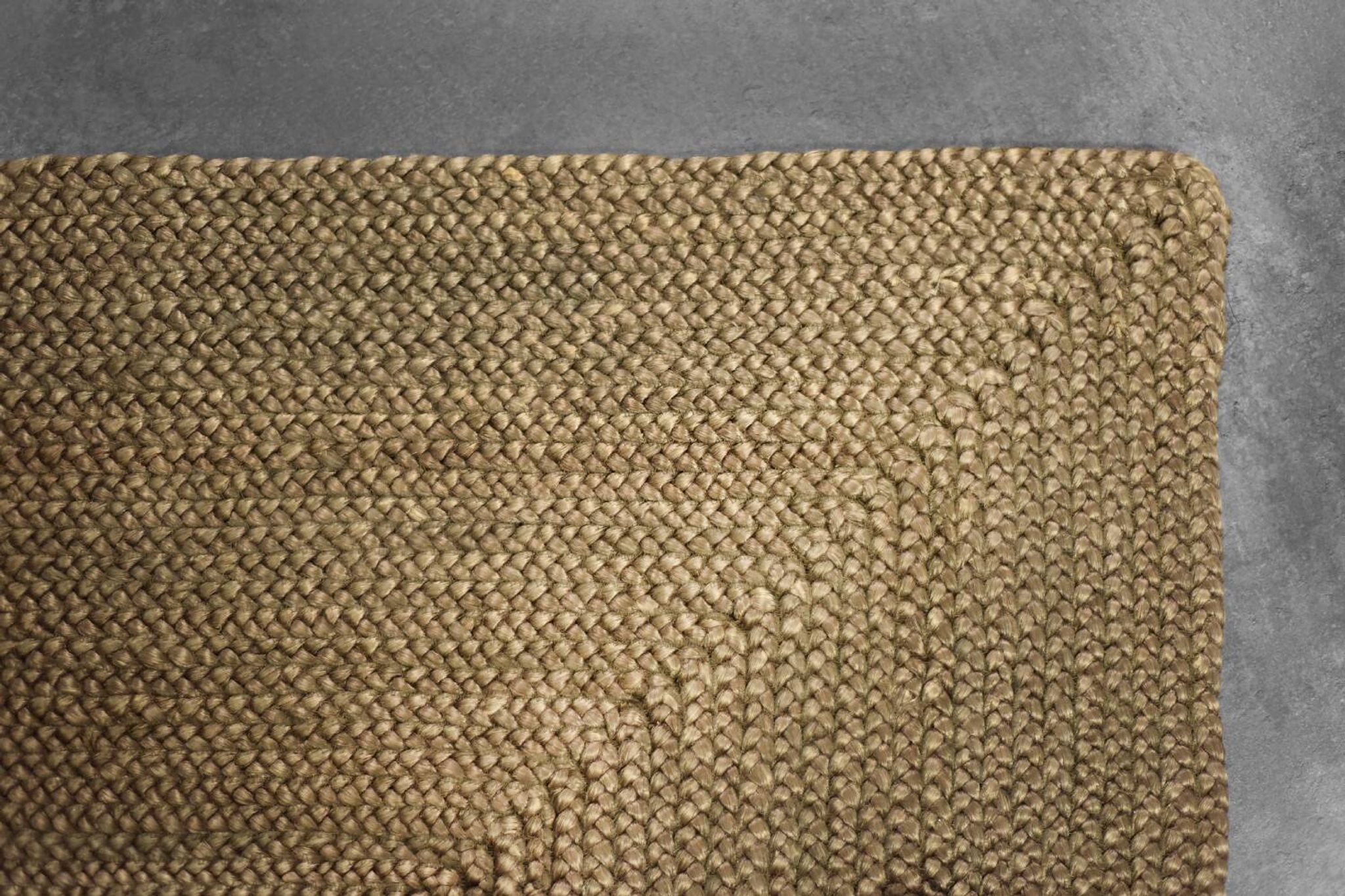 Brown flat-woven jute Indian rug, 1970.