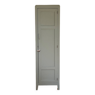 1-door wardrobe / locker room revisited in Almond (Resource)