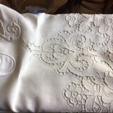 Linen adornment Richelieu OC