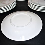 11 assiettes à dessert et plat à tarte vintage en céramique à décor de carreaux