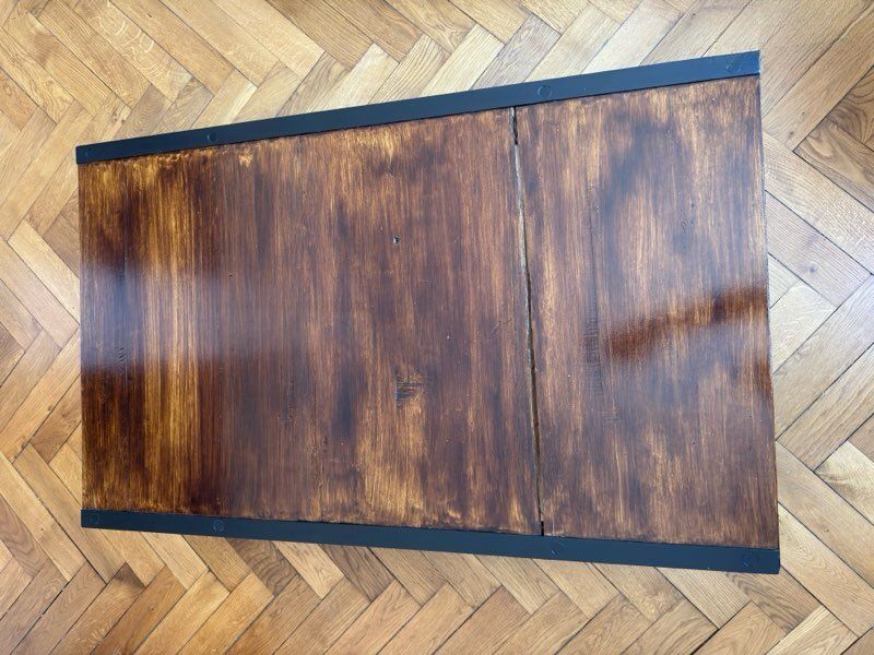 Industrial coffee table type SNCF pallet