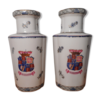 Paire de vases 19e siècle en porcelaine Chine Compagnie des Indes