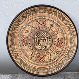 Assiette décorative grecque en terre cuite géométrique