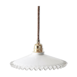 White opaline suspension