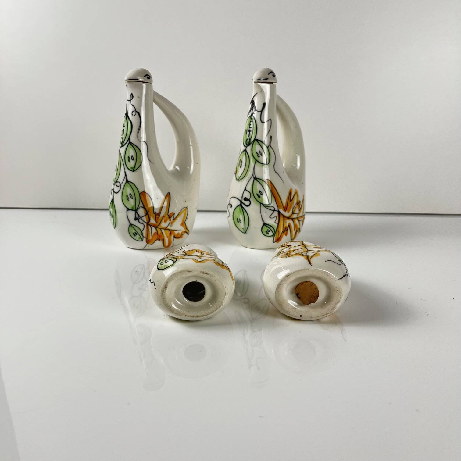 Oil, vinegar, salt & pepper set – Italy, 1950s, MCM
