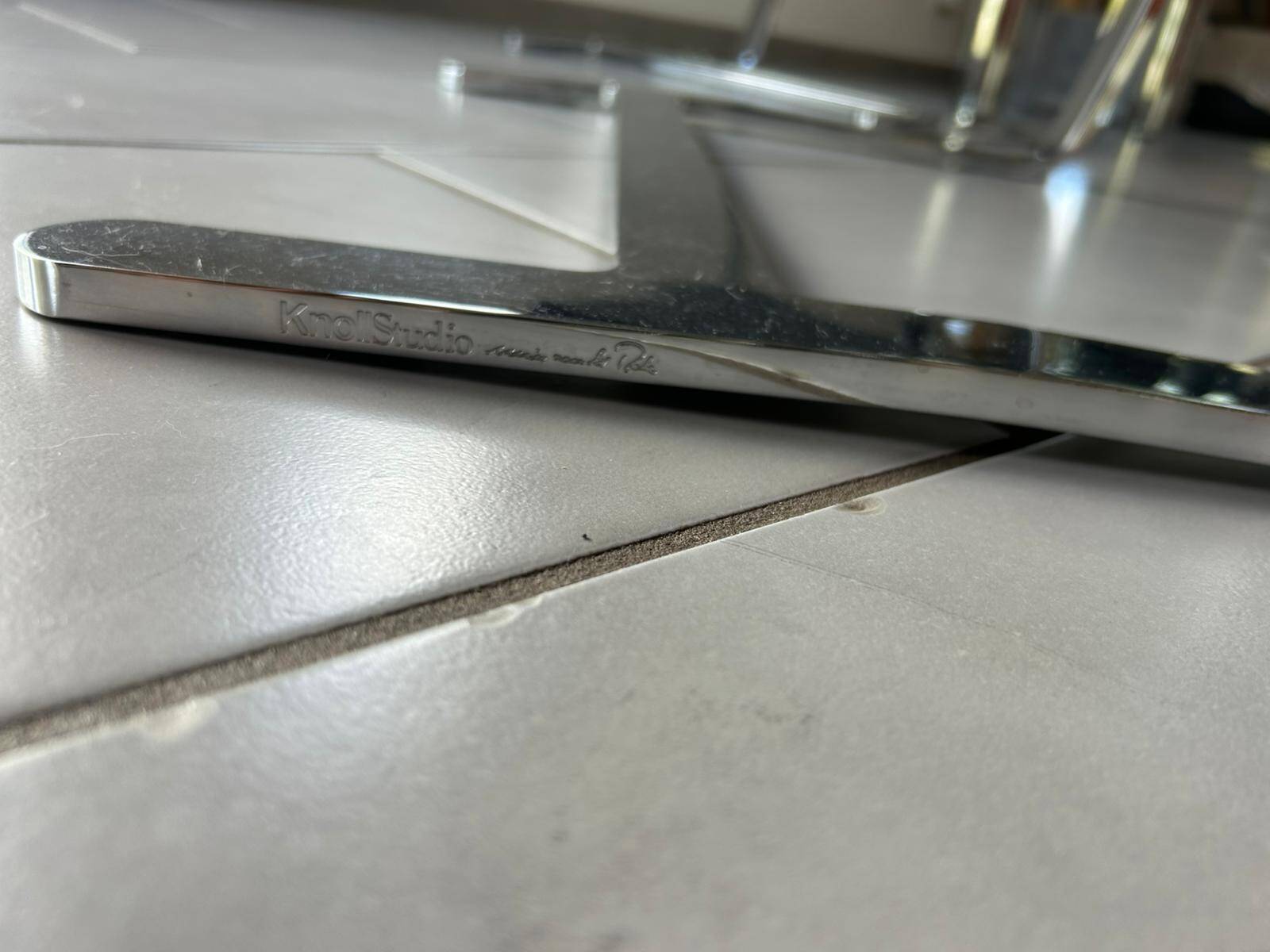 Suite of 4 BRNO armchairs, Mies Van Der Rohe, Knoll