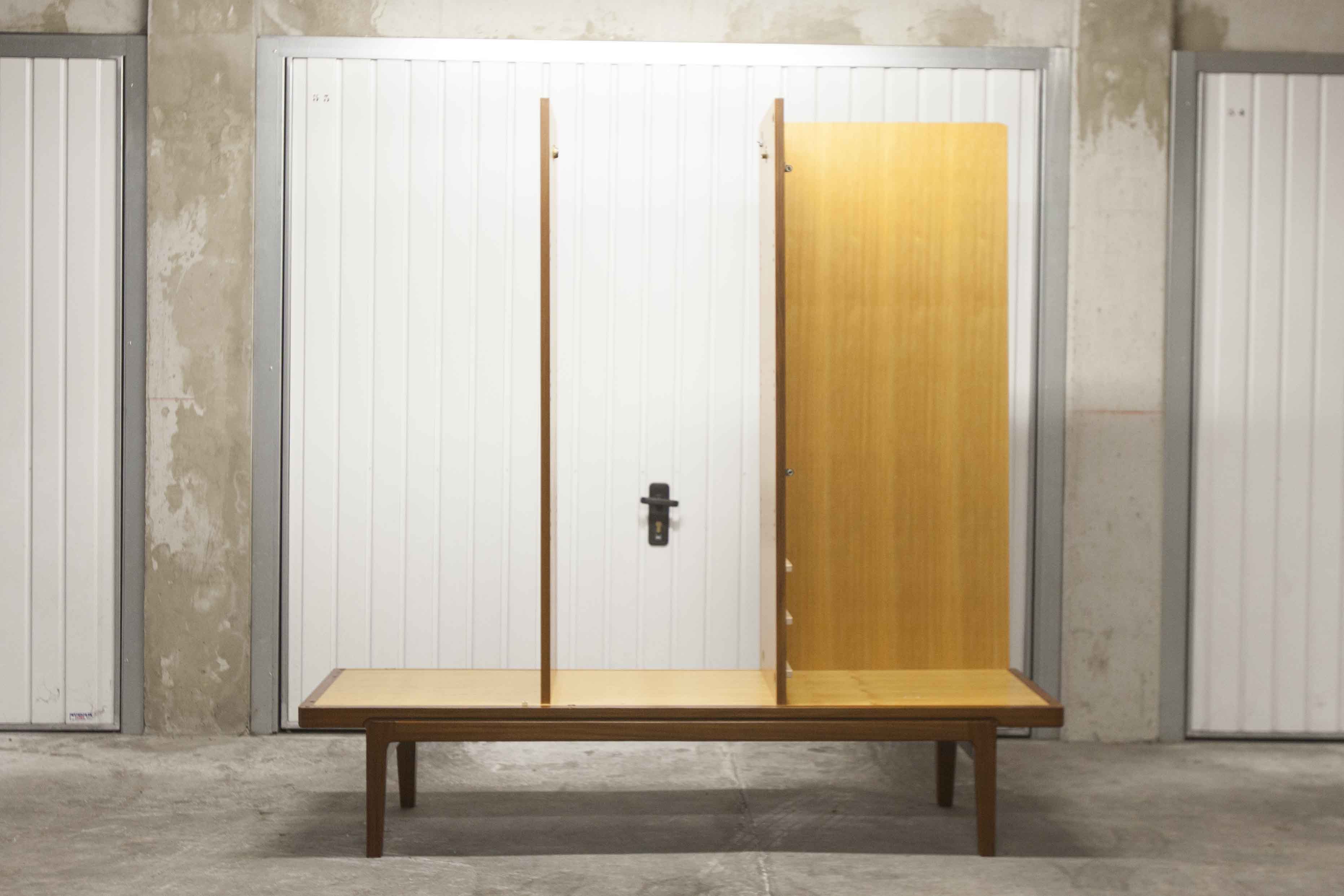 Armoire scandinave en teck 1969 NF Ameublement 202