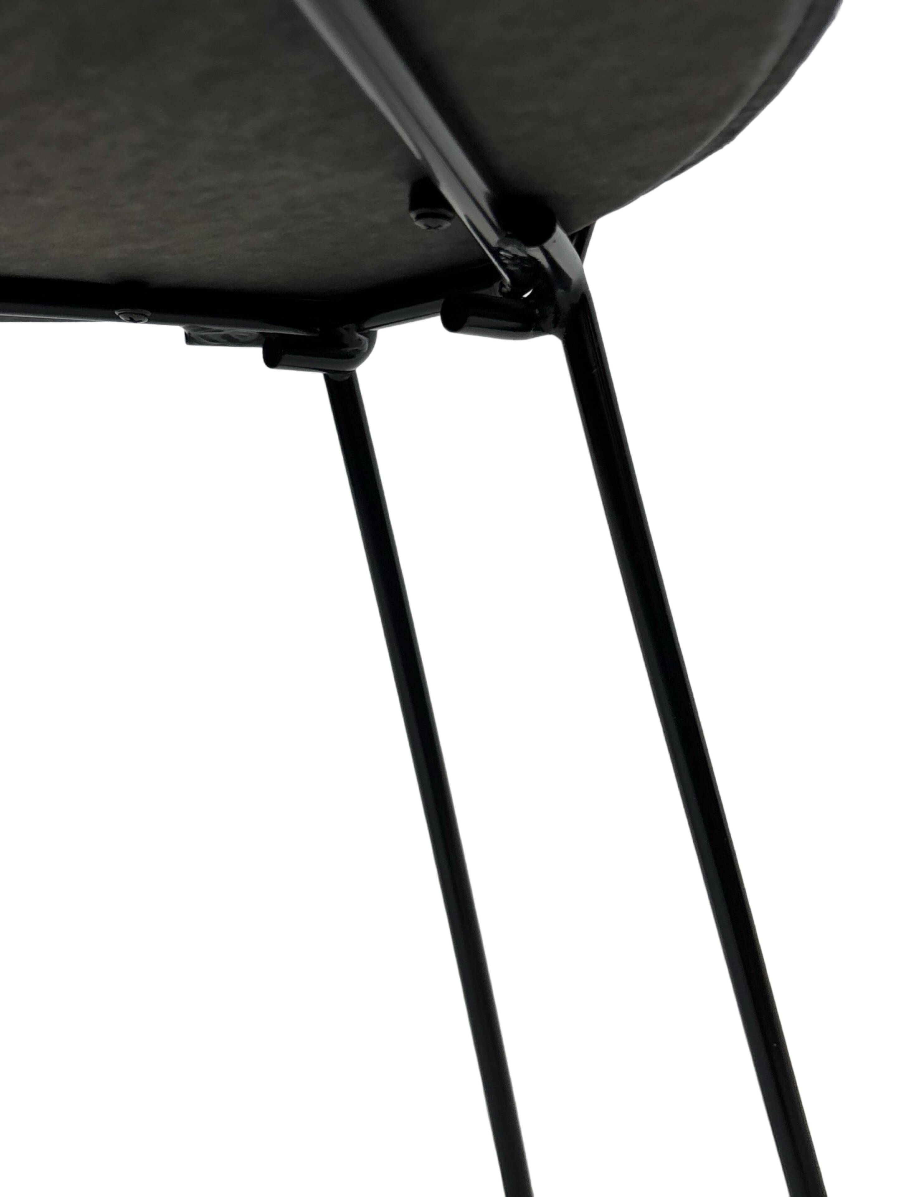 Ensemble de quatre chaises de salle à manger vintage Arrben Linda, design des années 1980