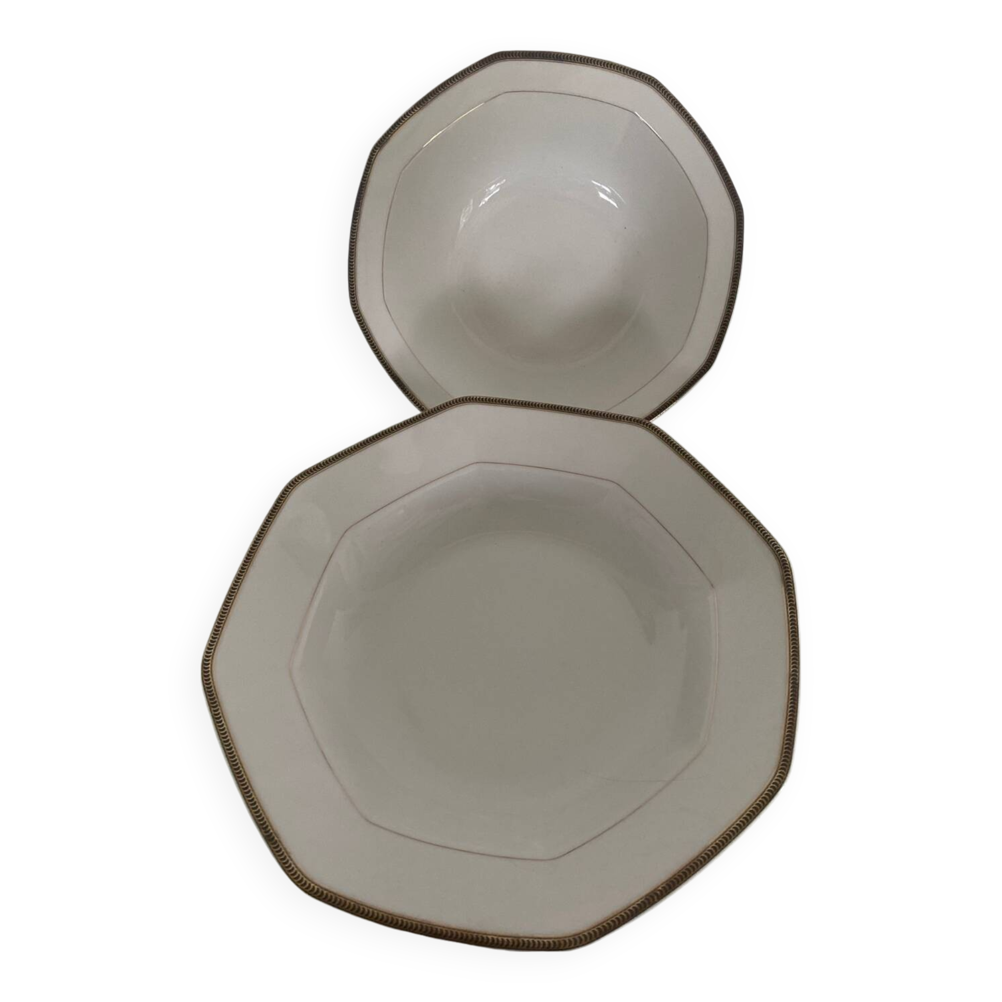 2 plats en porcelaine