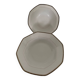 2 plats en porcelaine