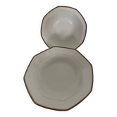 2 plats en porcelaine