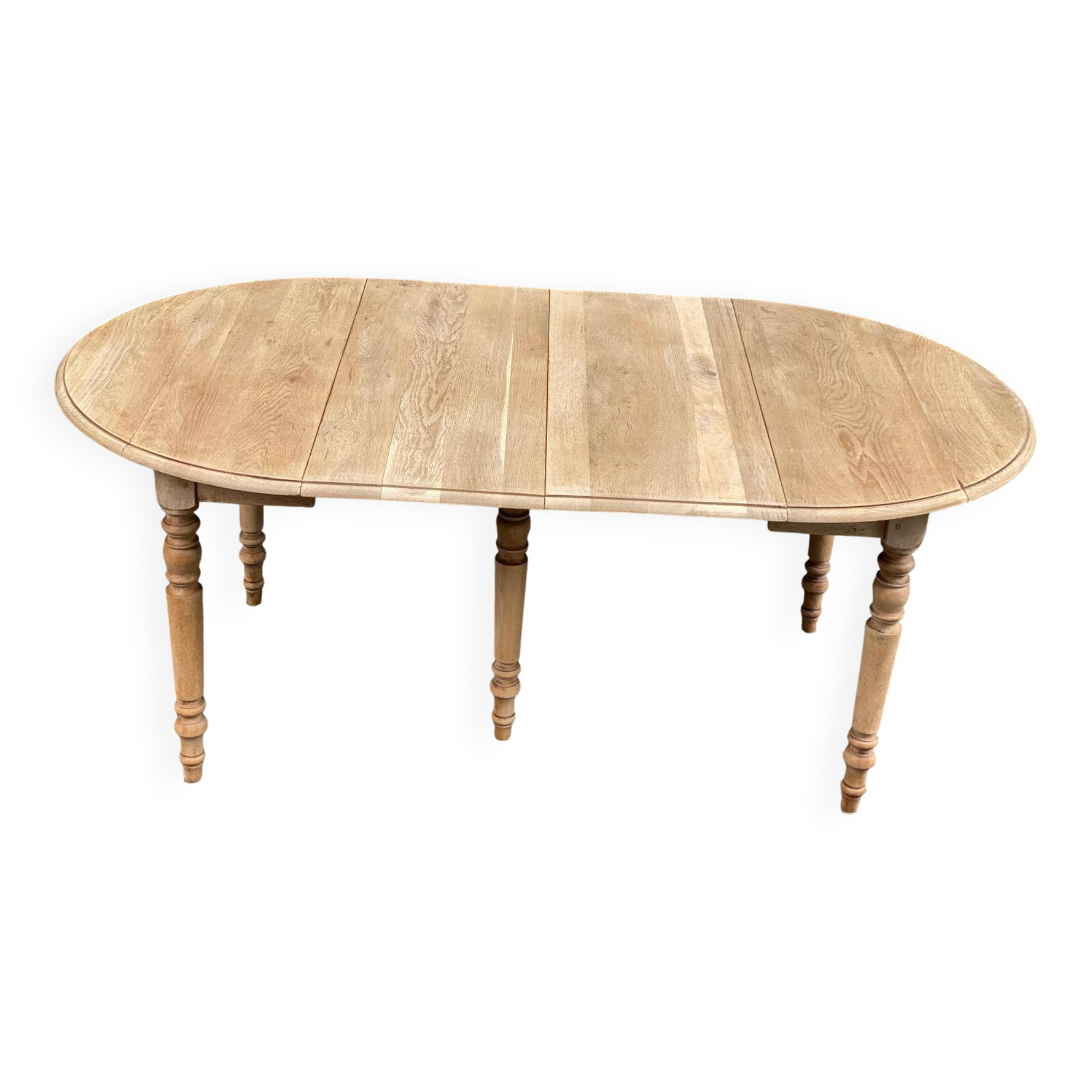 Renovated Louis Philippe round extendable dining table, 19th century