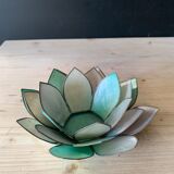 Mother-of-pearl flower candle holder