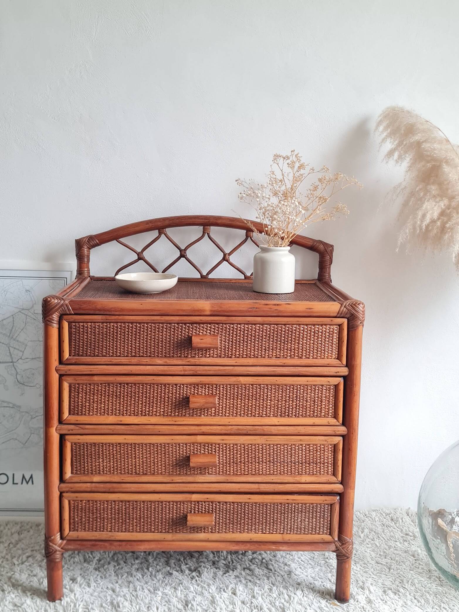 Rattan chest of drawers from the 1970s.