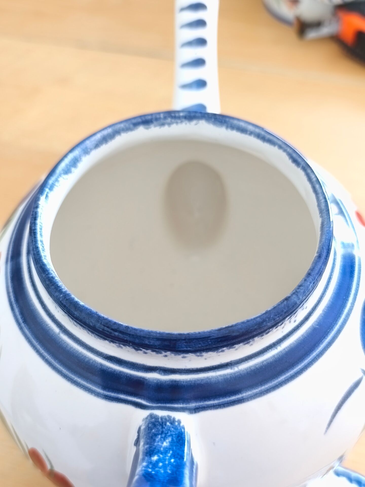 Teapot or coffee pot Henriot Quimper