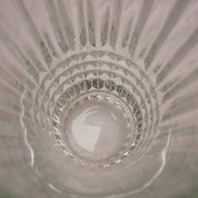 Set of 2 crystal vases