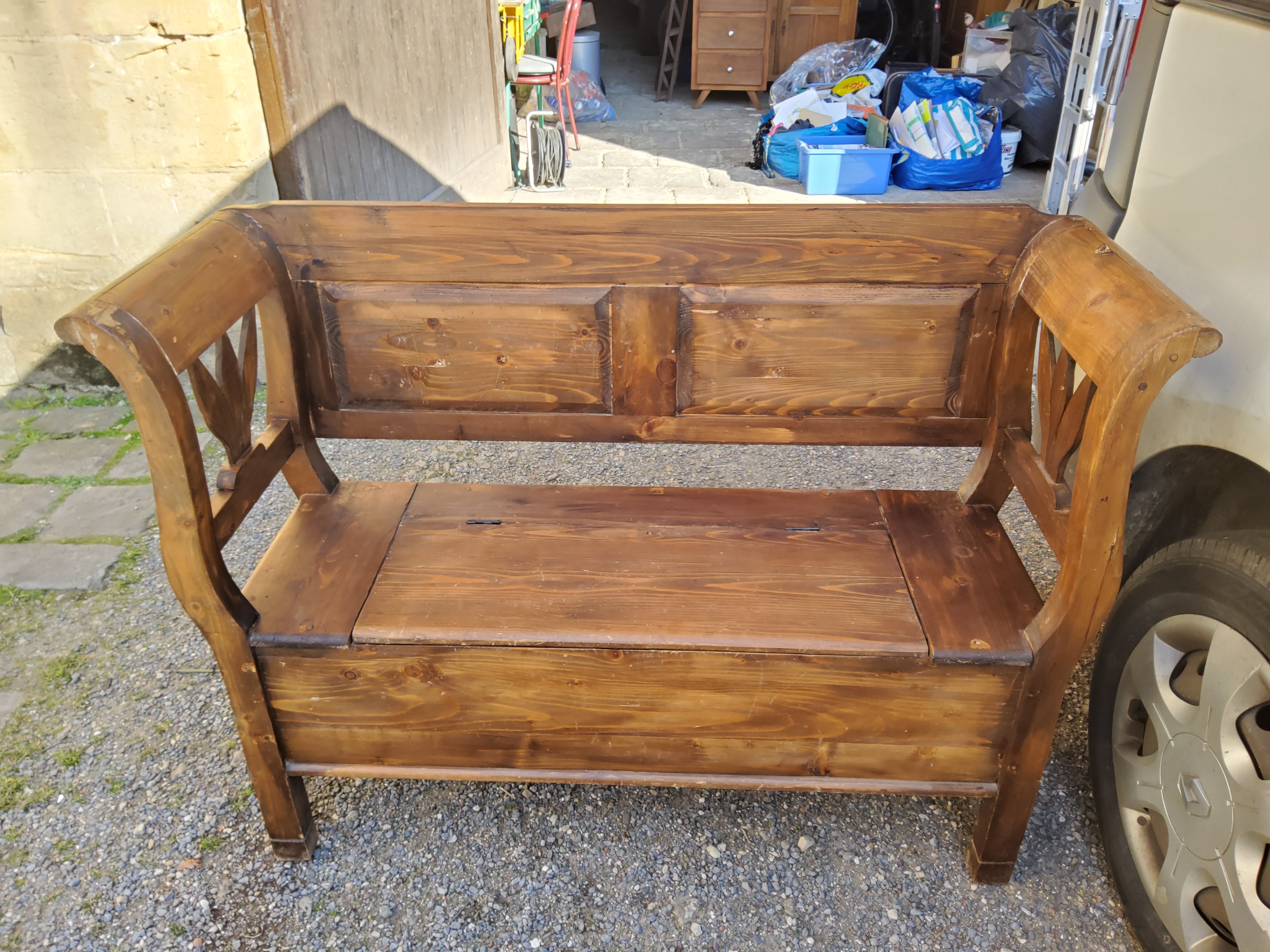 Pine chest bench