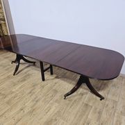 Elegant Dining Table, 2nd half of the 19th Century - Classic/Walnut