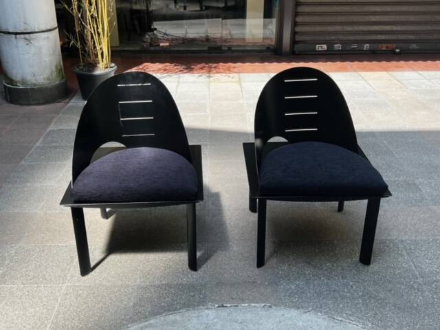 Pair of Patrice Bonneau designer chairs - Genexco Edition - 1980s