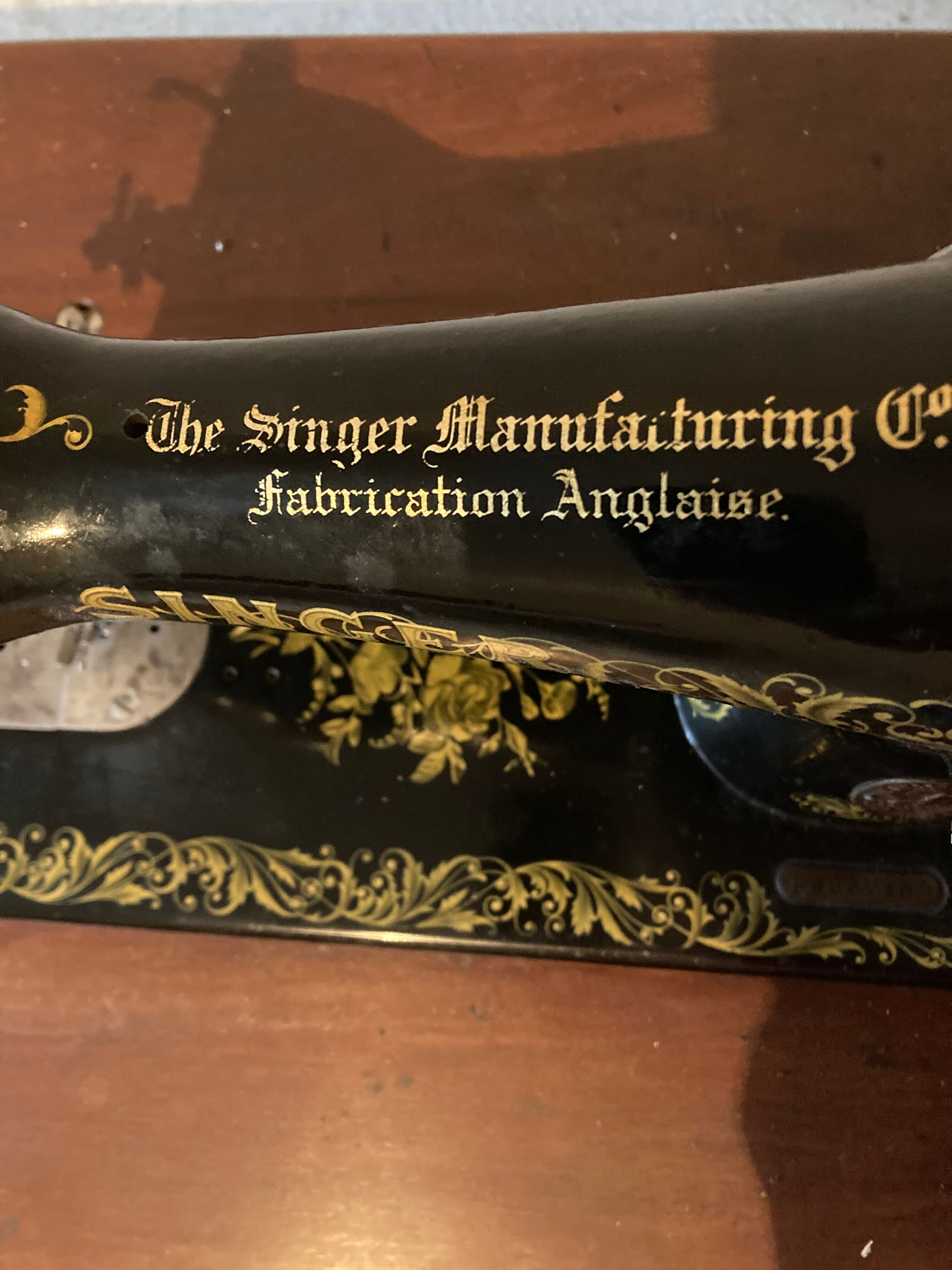 Singer sewing machine